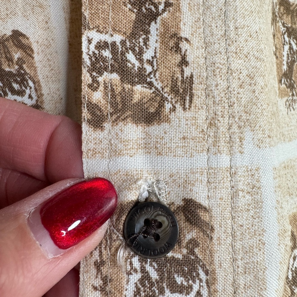 Woolrich Deer Print Button Up Shirt Vintage Outdoor Safari Western Aesthetic XL - Picture 6 of 6